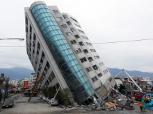 Мощно земетресение с магнитуд 7.7 в Тайван, има жертви и цунами