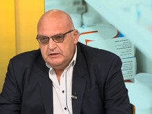 Д-р Брънзалов: Не се сещам за друга професия у нас, чиито служители да са задължени да имат смартфони или електронни подписи