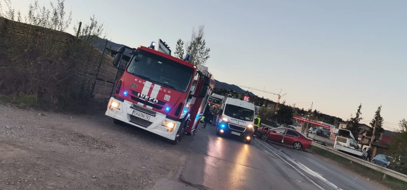Тежка катастрофа с ранени на околовръстния път в София