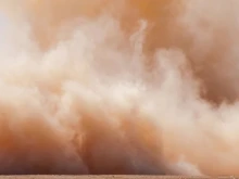 Прашният облак от Сахара може да е донесъл със себе си в България радиоактивни елементи, пестициди и бактерии