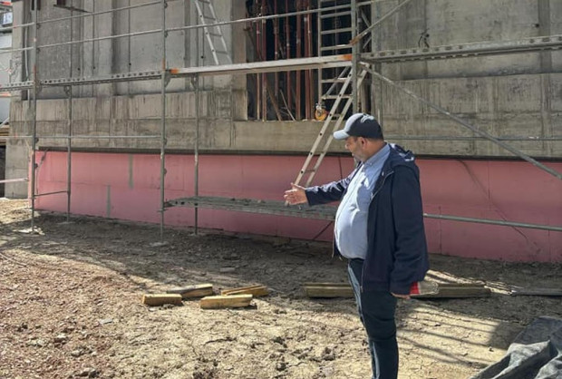 В София: Кметът на "Лозенец" инспектира текущите ремонти в района