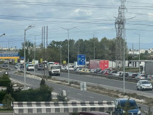 Разсипан товар предизвика задръстване в Пловдив