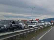 Пътят Пловдив - Асеновград не помни подобно задръстване, няма ПТП!