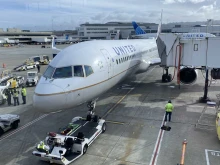 Два самолета си отрязаха крилата след сблъсък на летището в Сан Франциско