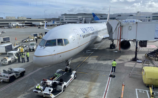 Самолет на United Airlines случайно се е сблъскал с друг