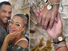След като я осъдиха за секс, завършил със смърт, на 60 тя показа новото си младо и секси завоевание