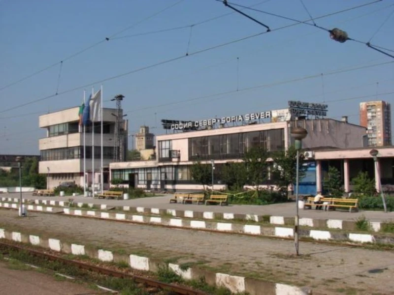 Пътниците, които идват до София от Мездра-Видин, Варна и Русе ще трябва да слизат на жп гара София Север