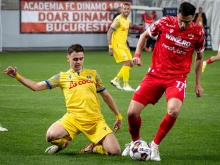 Георги Миланов и Динамо Букурещ паднаха от Оцелул на Милен Желев в Румъния