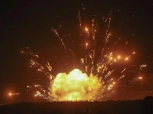 Мощни взривове разтърсиха Севастопол през нощта