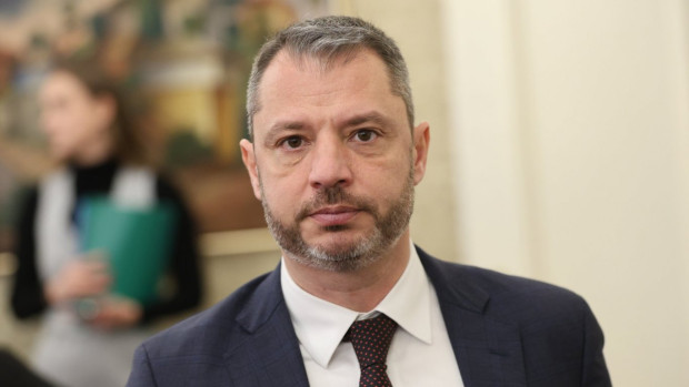 Равносметка на кабинета Денков направи депутатът от ГЕРБ Делян Добрев
