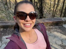 Деси Цонева определено не скучае