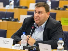 Български евродепутат призова за по-стриктно прилагане на мерки срещу злоупотреби с изкуствен интелект