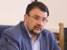 Настимир Ананиев: Това е политическа бухалка, която в момента се опитва по някакъв начин да се върти