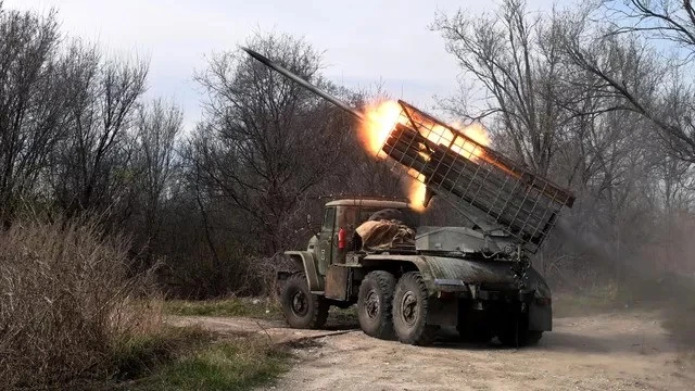 ВСУ са намалили активността си на Купянско направление, все по-рядко контраатакуват