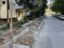 В София започна изграждането на нови тротоари на тези улици
