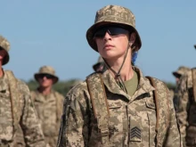Съветник по джендър въпросите на ВСУ: Украйна трябва да се готви за мобилизация на жените, момиченцата да се свикват от малки с военно дело
