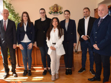 Петима юристи избраха за професионалния си стаж Окръжен съд – Варна