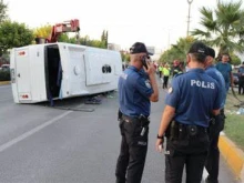 Близо 30 души са пострадали в Анталия при катастрофа между лек автомобил и автобус