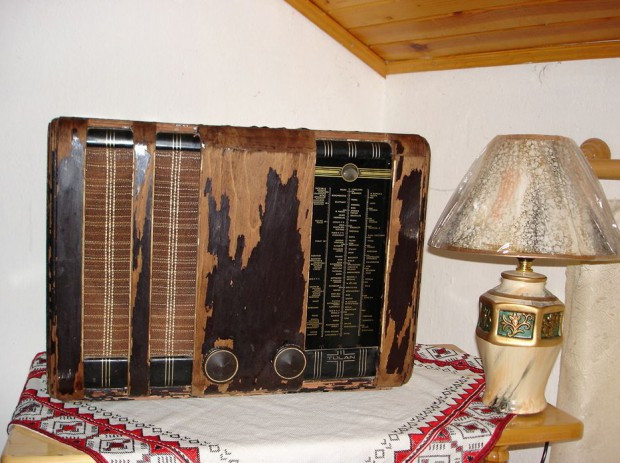 Снимка: В Бургас предстои изложение на ретро радиоапарати