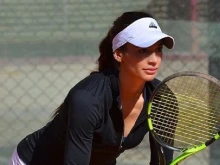 Ани Вангелова отпадна на 1/4-финалите на двойки в Анталия