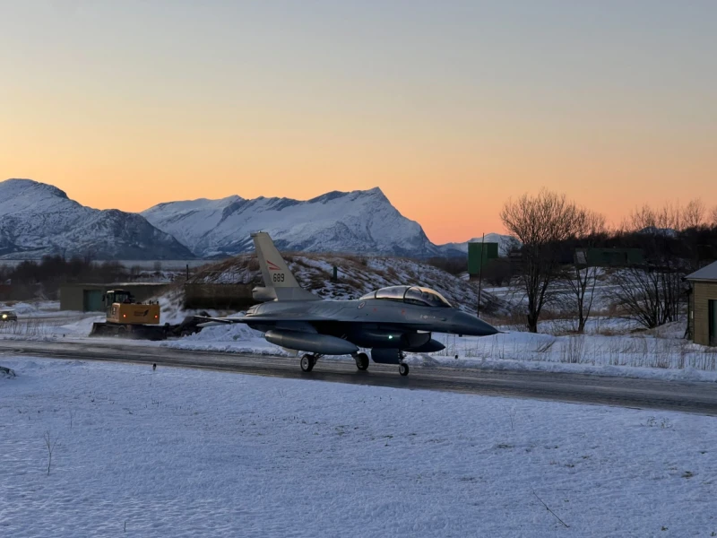 Норвегия предава 22 изтребителя F-16 на Украйна, сред които и неизправни