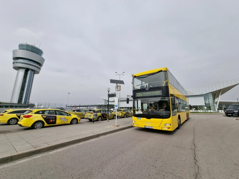 В София: Двуетажни автобуси ще стигат от Централна гара до летището за по-малко от половин час