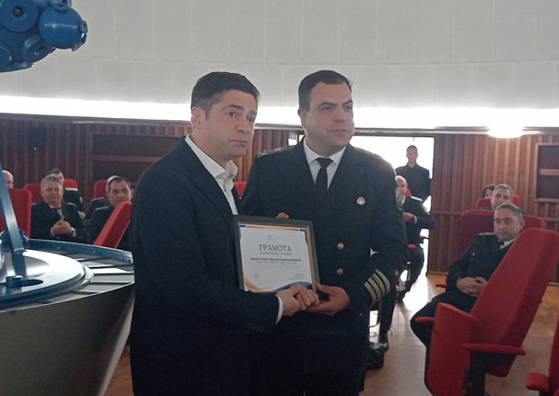 Д-р Милен Врабевски във Варна: Екипажът на НИК 421 издига авторитета на България
