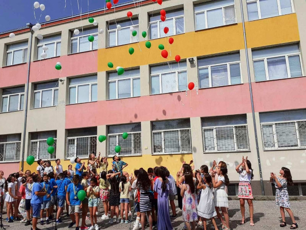 TD Традиционно в пролетните месеци ОУ Васил Левски Пловдив организира Ден