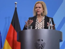 Вътрешният министър на Германия пристига в България
