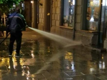 Извън утвърдения график в София: Замърсени градски пространства бяха почистени