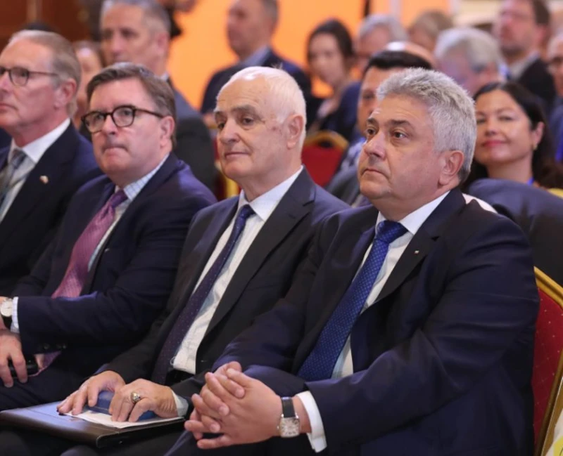 �������� ��������: ������� � ������� ������� ������������ ������ �� ������� �� ���� ���������� ����� ����� � ������