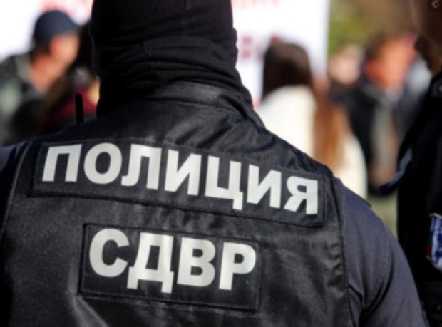 Задържаха мъж от Дупница заради наркотици в столицата