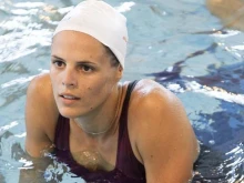 Плувкиня ще е първата французойка, носеща олимпийския огън