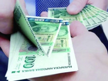 Увеличиха ви заплатата? Спокойно, скоро ще си я вземат с горница