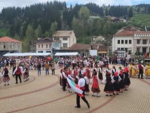 Над 350 души от клубове по народни танци ще участват в Празник на хората в Чепеларе през май