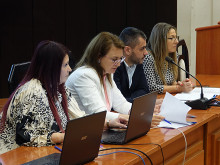 Не достигат специалисти във важно звено за социални услуги във Варна