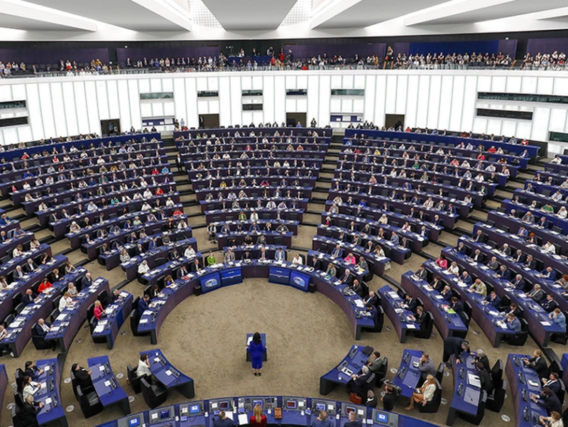 Евробарометър: Половината българи заявяват, че биха гласували на изборите за Европейски парламент