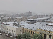 Много близо до България вече вали сняг