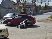 Мотоциклетист от Дупница яхва патерици след катастрофа