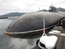 Атомните подводници на Русия заплашват морската инфраструктура на Запада, предупреди вицеадмирал от НАТО