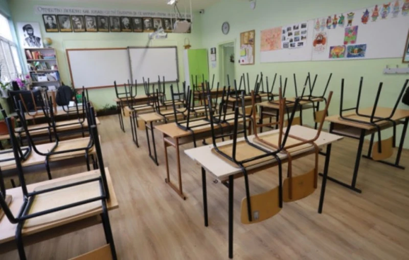 Васил Терзиев обяви 2 май за неучебен ден за училищата в София