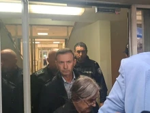 Игра на гоненица и нито дума от Живко Коцев след тричасовия разпит в КПКОНПИ