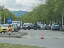 Катастрофа частично затвори движението по централна улица в Благоевград