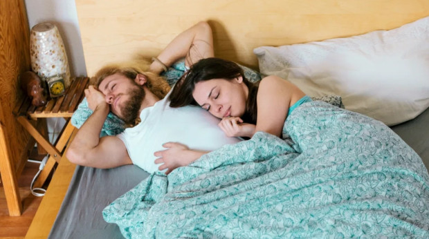 Жените се нуждаят от повече сън от мъжете
