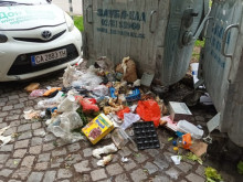 Глоби за търговски обекти столичния в ж.к. Лагера за изхвърляне на хранителни отпадъци