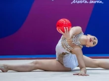 Брезалиева тръгна с два медала във финалите на отделните уреди в Баку