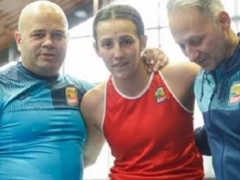 Аслъхан Мехмедова боксира за четвъртфинал в Белград