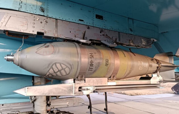 The Telegraph: Груби, евтини и смъртоносни - руските планиращи бомби принуждават Украйна да се предаде