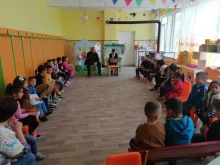 Заместник-кметът на Община Разград Хабибе Расим се включи в инициативата "Маратон на четенето"