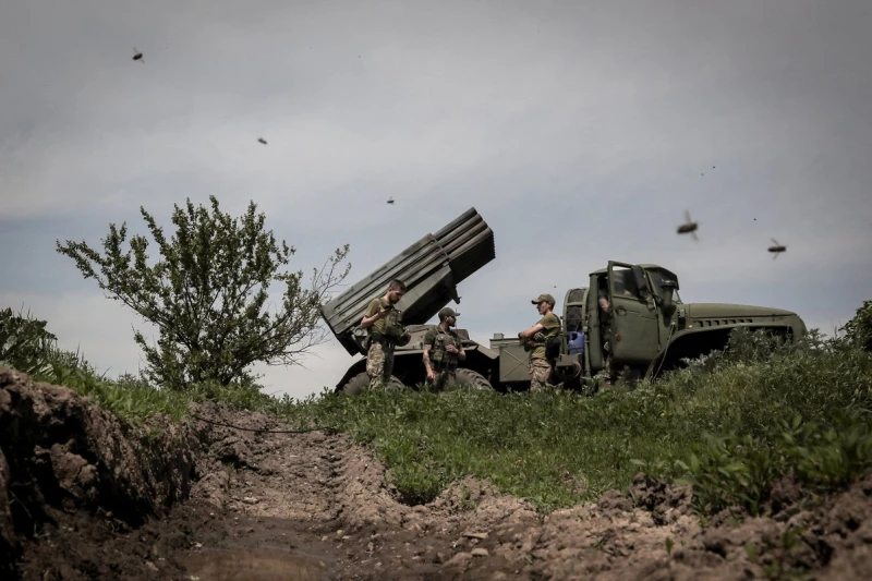 Русия твърди, че е превзела изцяло Новомихайловка, от ВСУ отрекоха